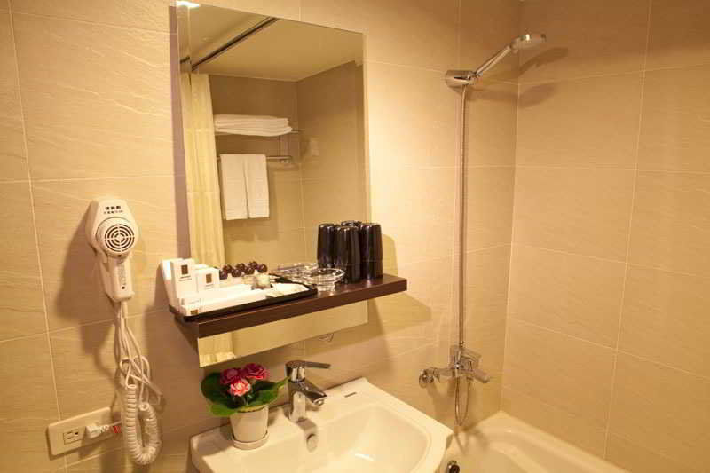 Onetel - Ximen Hotel Zhonghe  Buitenkant foto